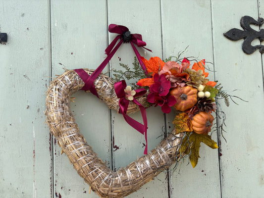 The Rustic Pumpkin Straw Heart ( Right side design)